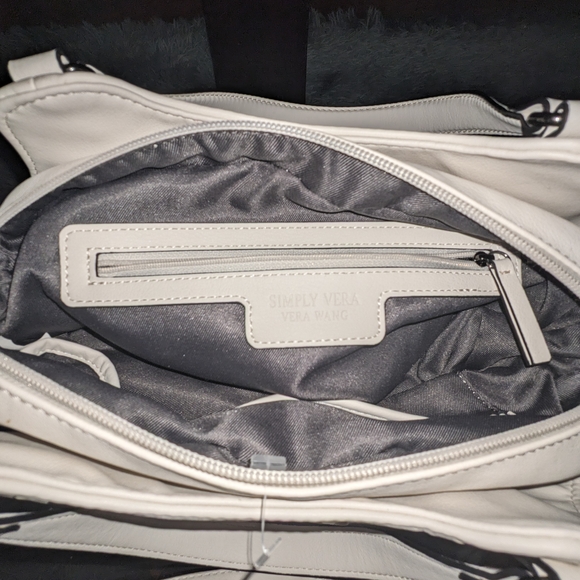 Simply Vera Vera Wang White Perforated Crossbody Bag - Picture 3 of 6